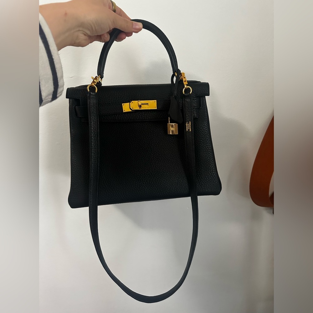 Hermes black retourne Kelly 28